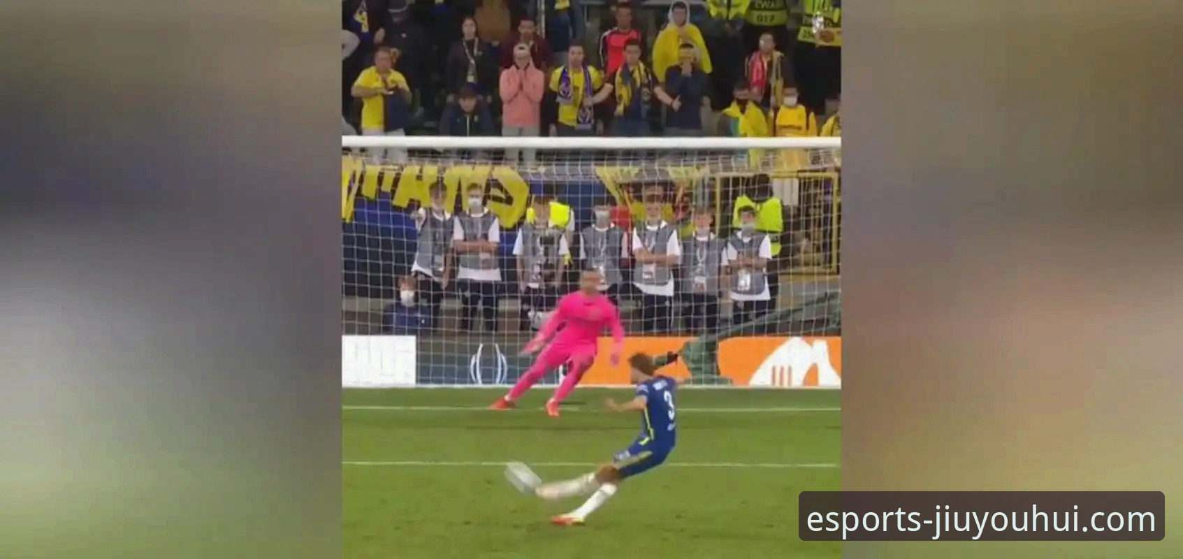 意大利连续三届梦碎世界杯：一场点球大战背后的战术与心理深度评测